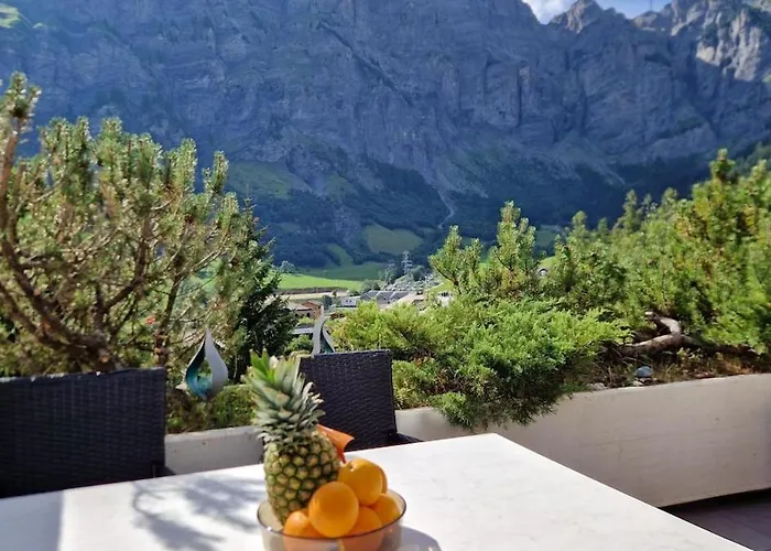 Laerchenwald 304, Gemuetlich, Renoviert, Tolle Aussicht Apartamento